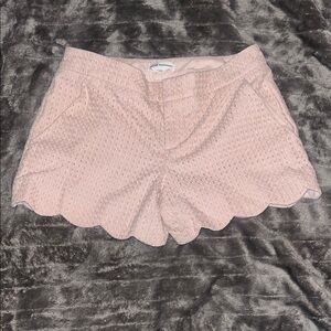 Club Monaco Pink Eyelet dress shorts. Size 00